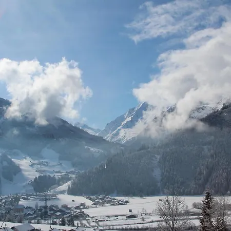 With Sauna Near * Hollersbach im Pinzgau