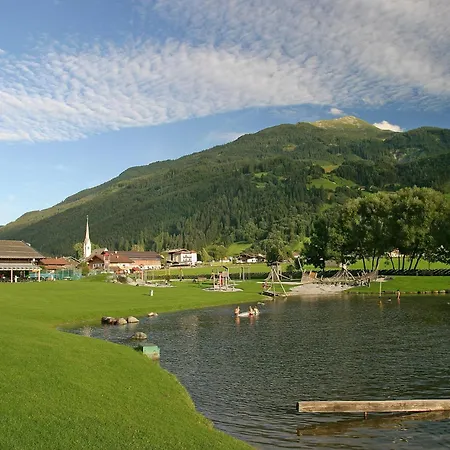 With Sauna Near Apartmán Hollersbach im Pinzgau