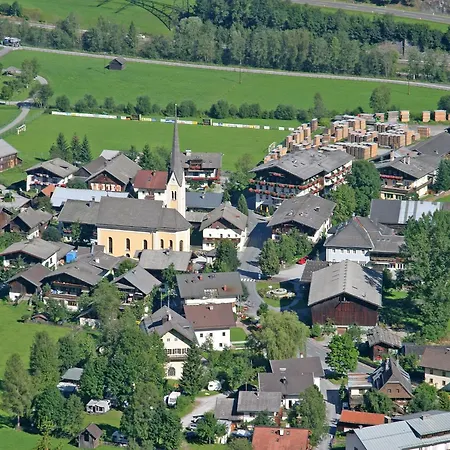 Apartmán With Sauna Near